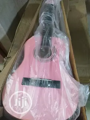 Academic Guitar 31"