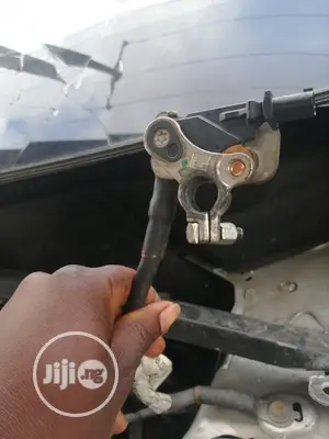 Battery Terminal Range Rover Evoque