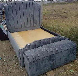Exquisite 6by6ft Padded Bedframe
