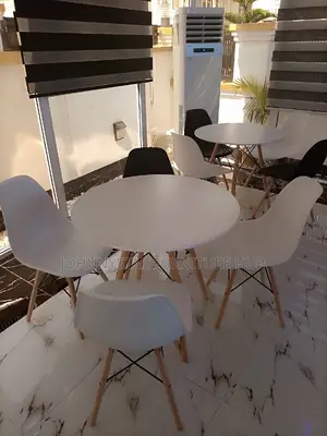Supermax Restaurant Chairs 4 With Tables