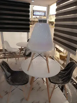 Supermax Italian Restaurant 4 Chairs With Tables