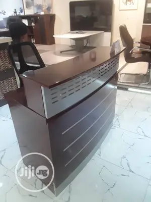 Receptionist Table