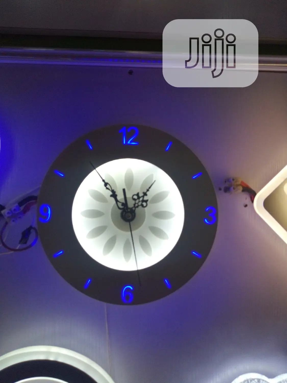 Quality Led Clock Wall Bracket