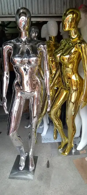 Silver And Gold Chrome Female Busty Mannequins