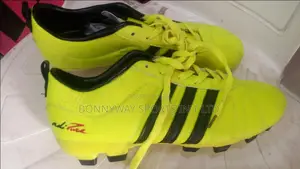 Adidas Latest Size 41 Boot