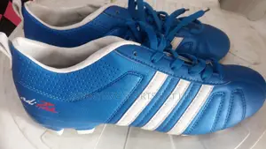 Adidas Size 43 Boot