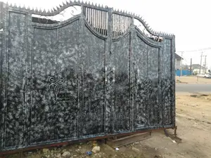Arc Swing Gate