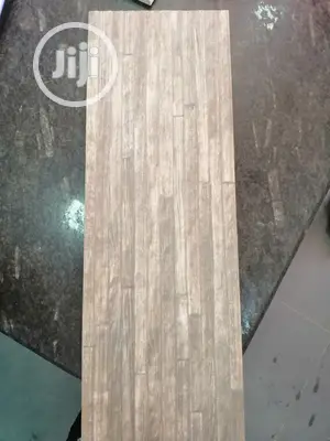 Quality Crack Tiles