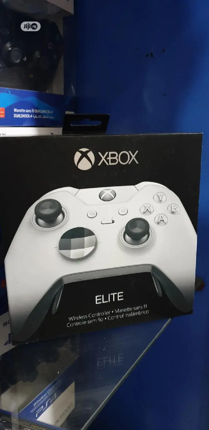 Microsoft Elite Controller.