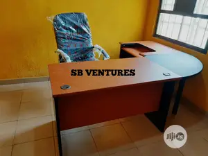 Curved Office Table With Executive Chair