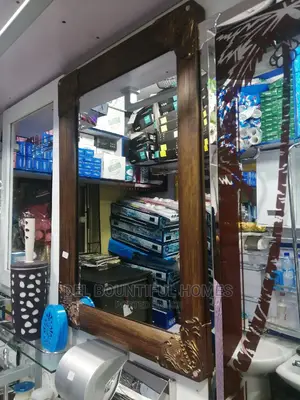 Standard Mirror