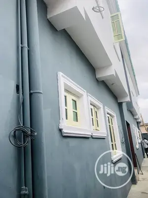 Furnished Mini Flat in Surulere for rent