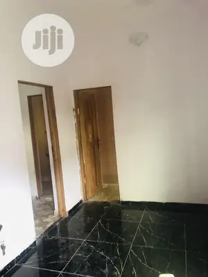 Furnished Mini Flat in Surulere for rent