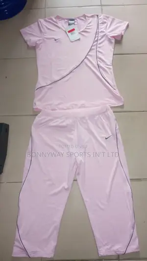 Nike Pink Ladies Gym Wear