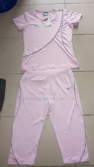 Nike Pink Ladies Gym Wear