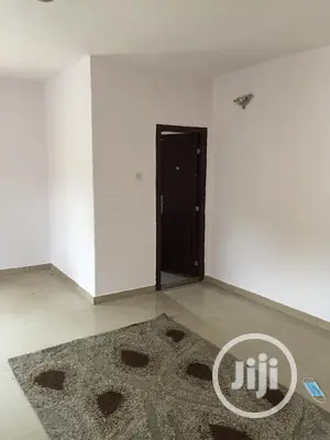 Furnished Mini Flat in Surulere for rent