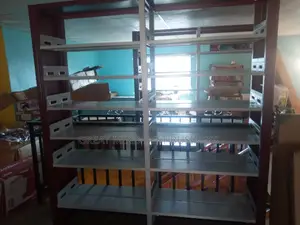 Italian Metal Super Market Shelves