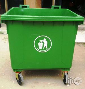 1100 Litre Waste Bin With 4 Wheels And Cover Plastic