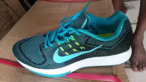 Nike Jugging Canvas