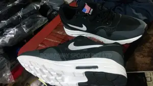 Nike Jugging Canvas