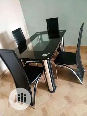 4 Sitter Dining Table and Chairs