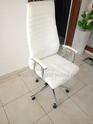 Executive Swivel Office Chair