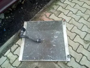 Range Rover Vogue 2006_2008 Radiator