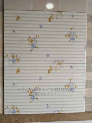 Tiles : Available