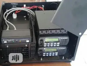 Long Range Motorola GR500 Repeater Base Radio (JAPAN)
