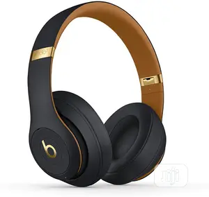 Beats by Dr. Dre Studio3 Wireless Bluetooth Headphones Black