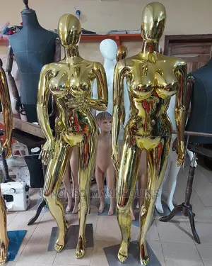 Big Breast Size 12 Gold Chrome Female Mannequins