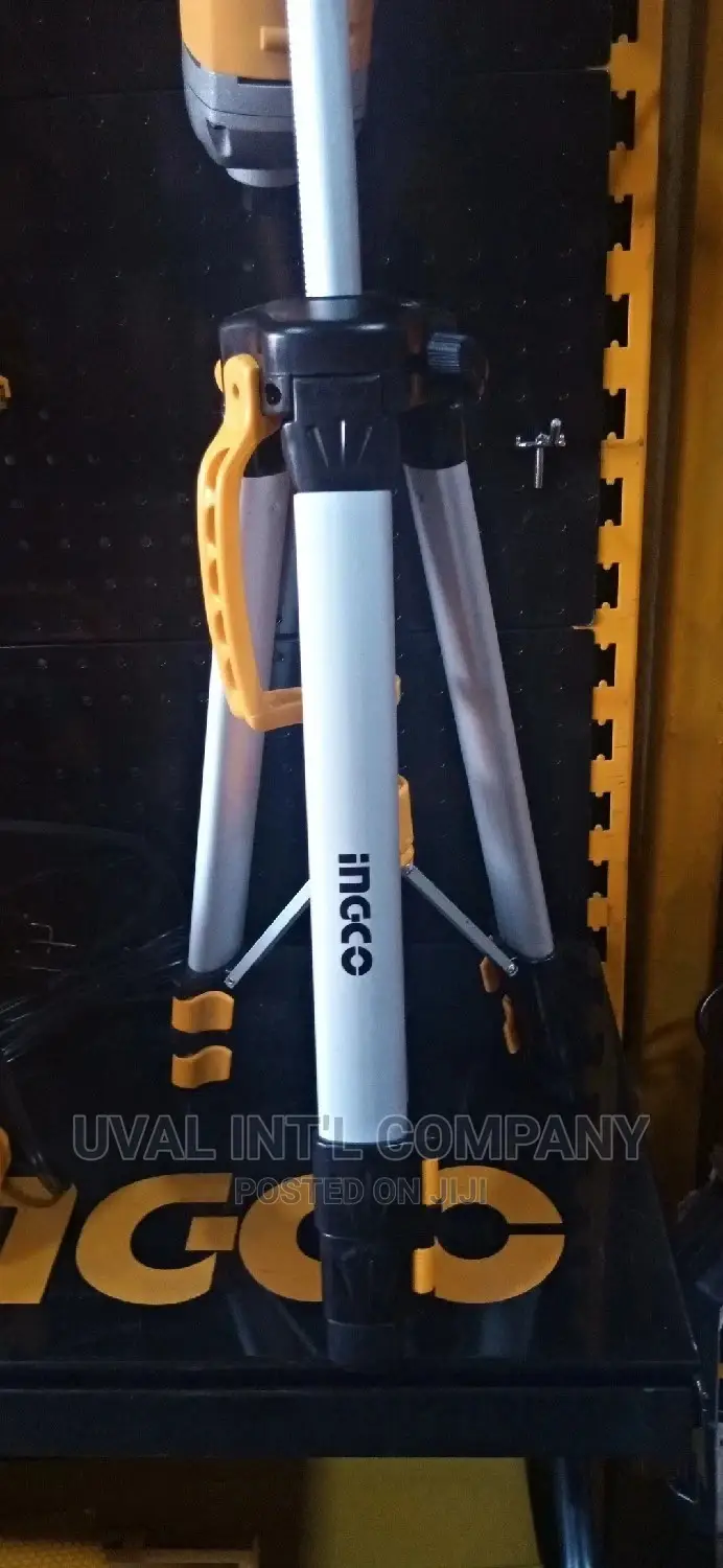 Tripod for Level
