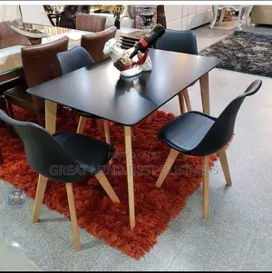 New Design Wooden Leg Dining Table and Chairs