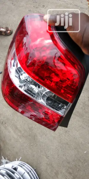 Complet Back Light Toyota High Lander 2005 Model