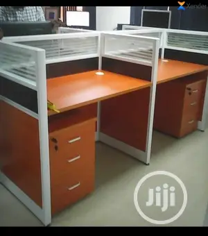 A Elegant Wooden and Glass 4 Workstation Table
