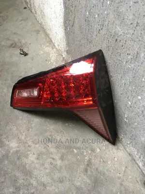 Booth Lamp 2017 Honda HRV