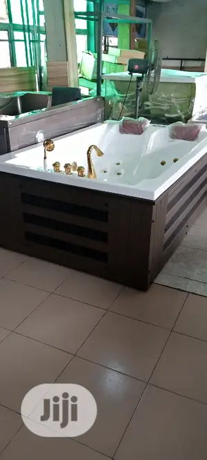 Sauna Jacuzzi Fomica Body