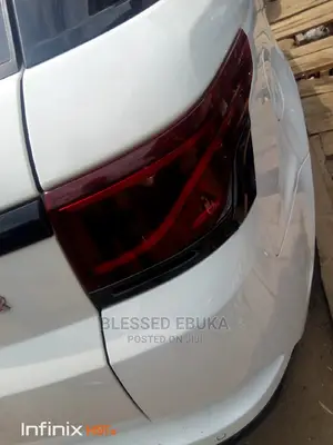 Range Rover Sport 2015_2018 Tail Light