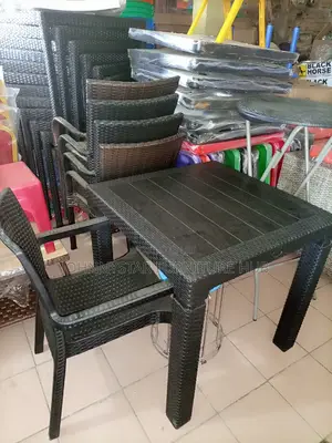 Basket Outdoor Bar Chairs and Tables