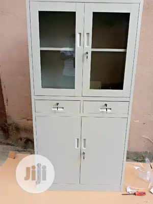 High Quality Book Shelves