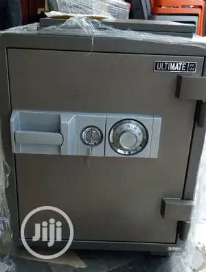 104 Gubabi Fireproof Safe