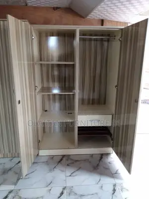 4*6feet Bedroom Waldrobe