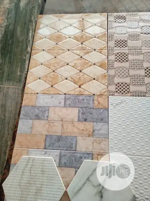 25x40 Wall Tiles