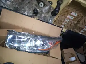 Original Headlamp for Toyota Highlander 2016