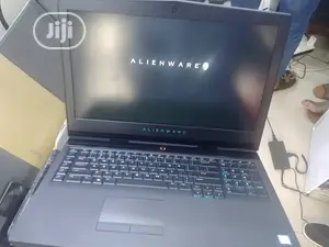 Laptop Dell Alienware 17 R5 32GB Intel Core I9 SSHD (Hybrid) 1.5T