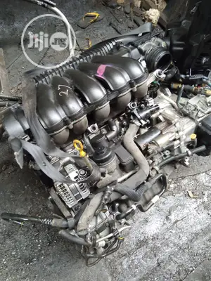Volvo S40 2.4! Engine
