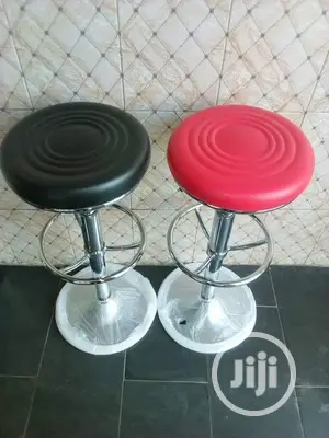 Portable Lab Stool