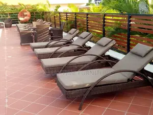 Executive Cane Swimming Pool Bed.