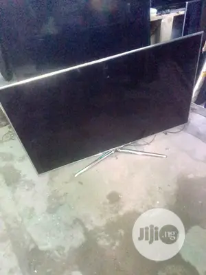 50" Samsung LED TV Full HD Smart Display UK Used