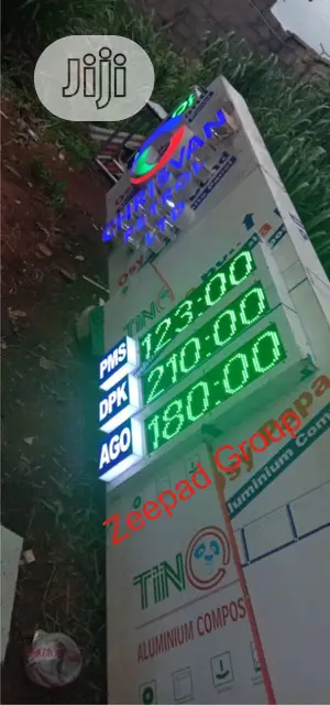 Filling LED Station Pylon Sign/Fuel/Diesel Price
